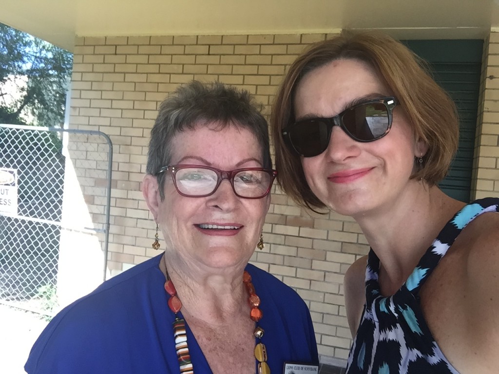 Friday Favoourite Champagne Cartel Mum 